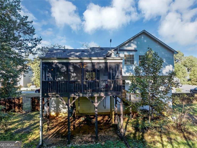 HIGHLAND POINTE - Residential