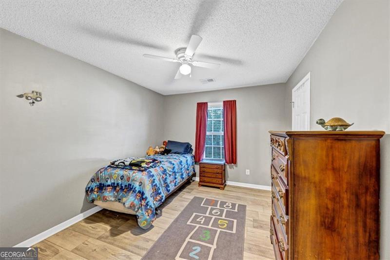 HIGHLAND POINTE - Residential