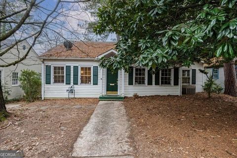 Photo of 1810 Monroe Drive NE, Atlanta, GA 30324 (MLS # 10672161)
