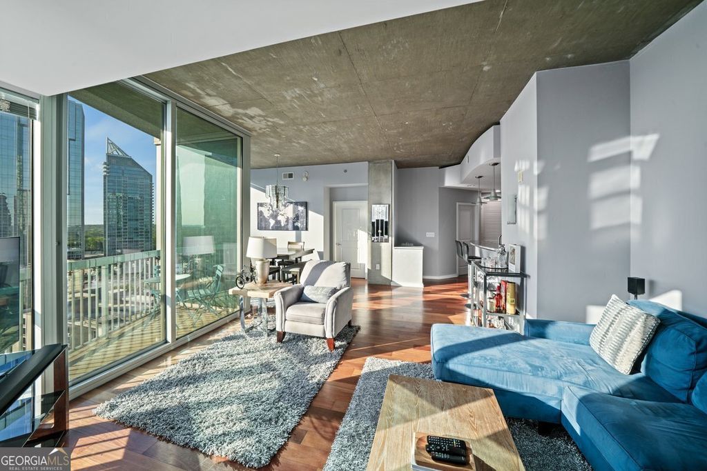 Photo of 3324 Peachtree Road NE #1518, Atlanta, GA 30326 (MLS # 10729189)