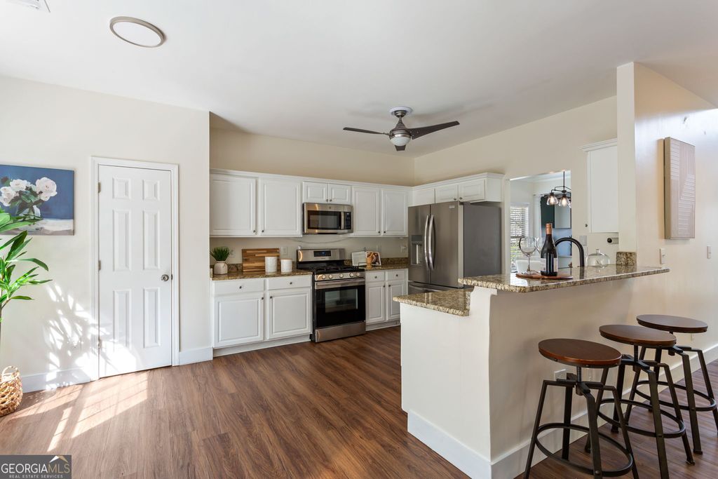 Photo of 132 Parkstone Way, Marietta, GA 30066 (MLS # 10739385)