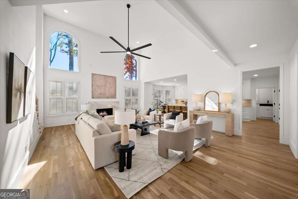 3920 Brookline DR NE