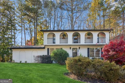 4894 Macbain LN Dunwoody GA 30360