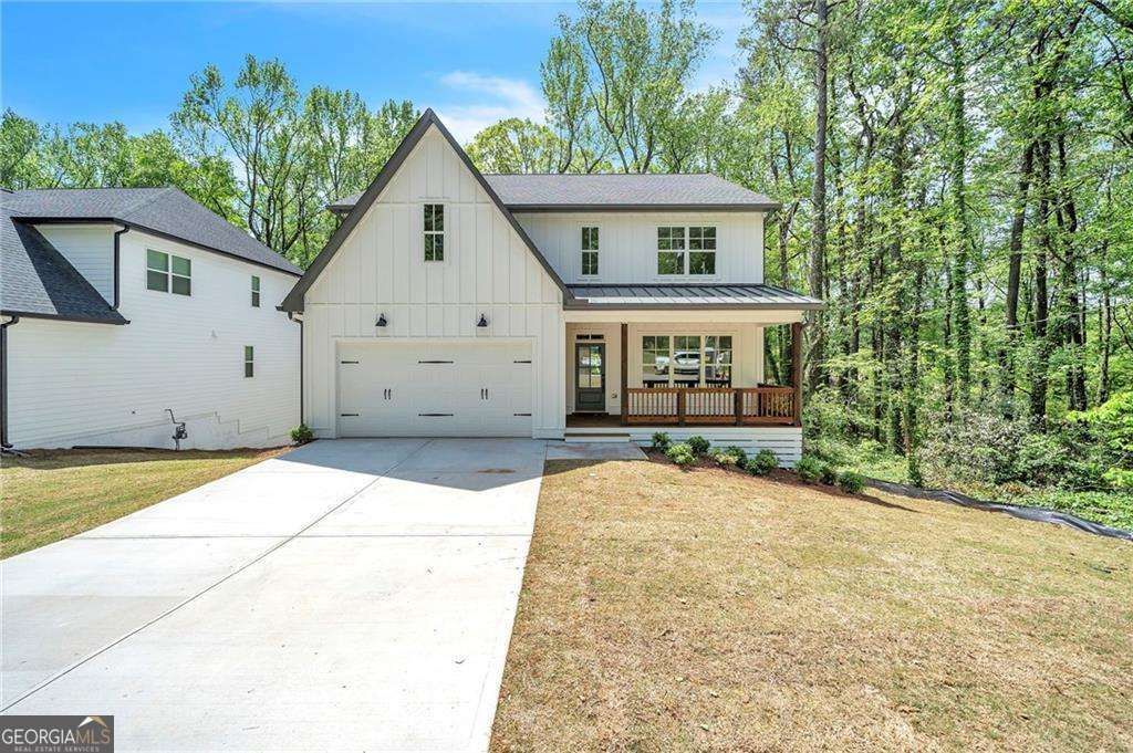 Photo of 3917 Bellair Drive, Marietta, GA 30066 (MLS # 10691526)