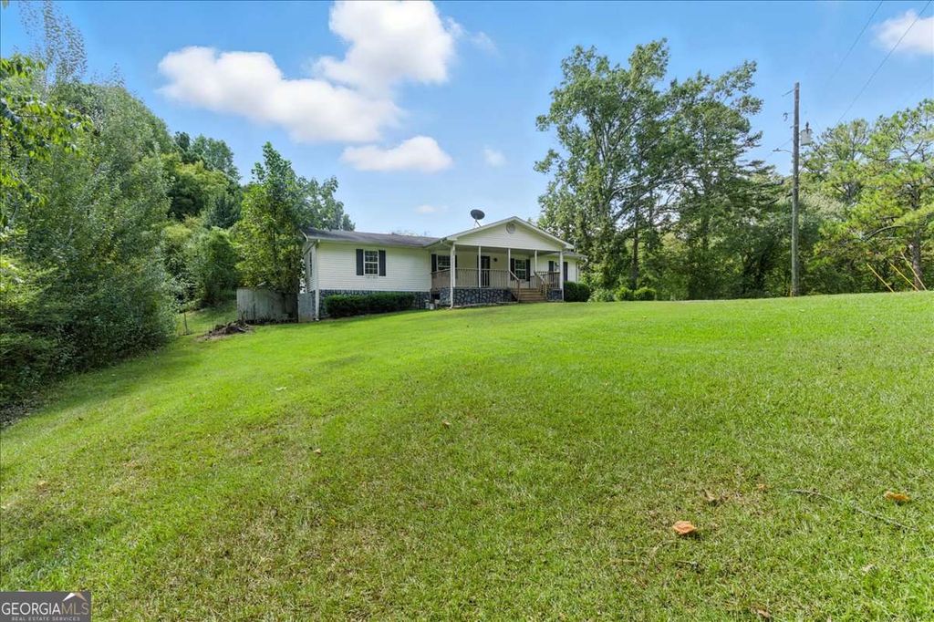 Photo of 20 Tidwell Road SE, Cartersville, GA 30120 (MLS # 10601864)