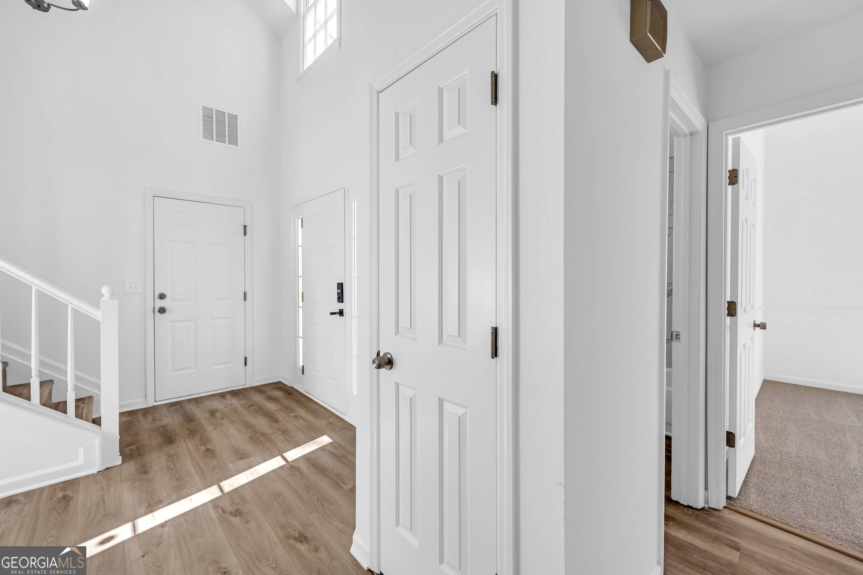 Lee's Crossing - Residential