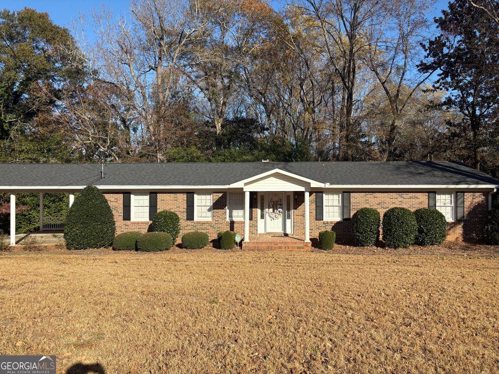 Photo of 814 Evergreen Drive, Sandersville, GA 31082 (MLS # 10573811)