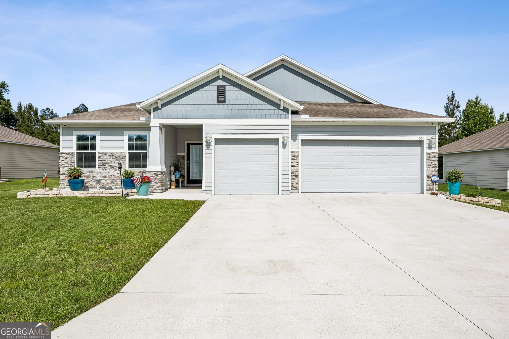 105 Starboard Court