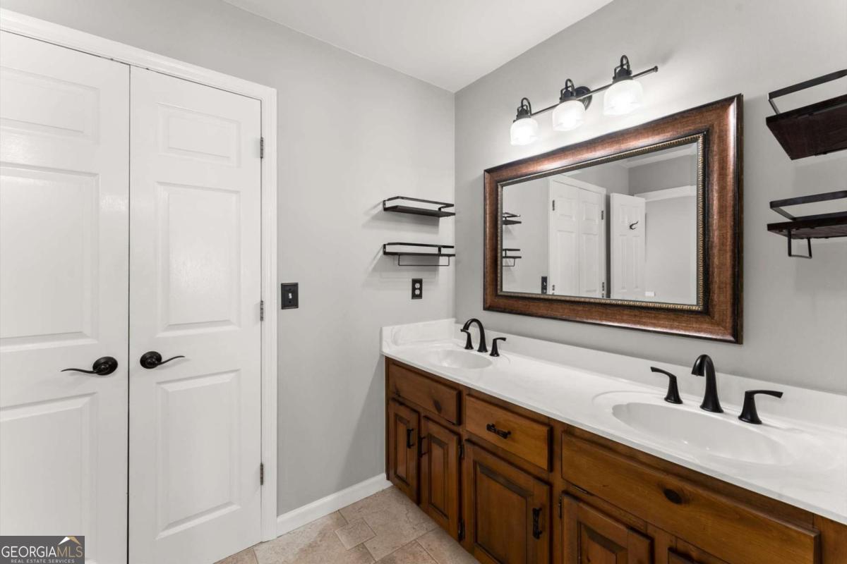 Highland Pointe - Residential