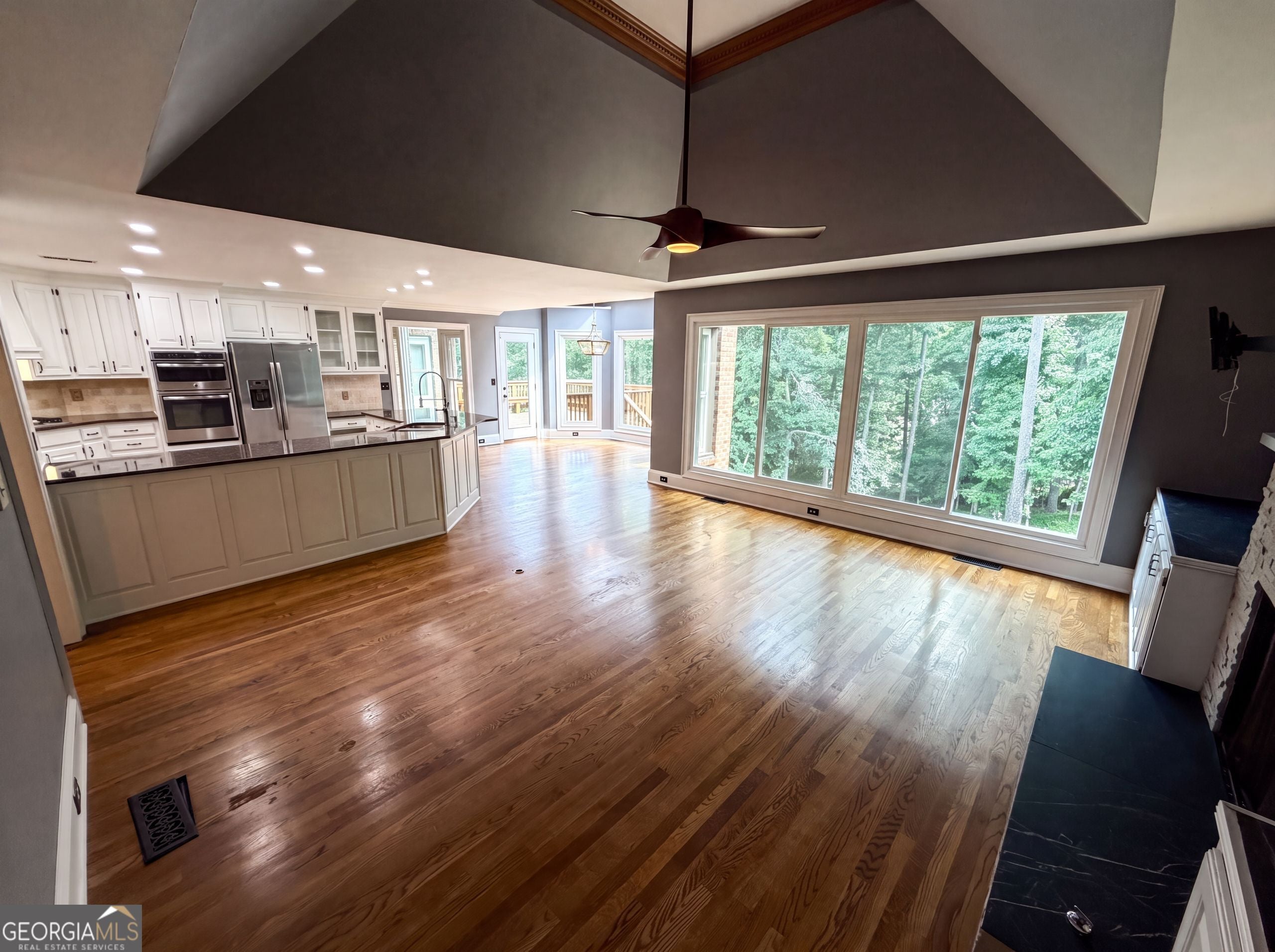 135 N Clublands CT
