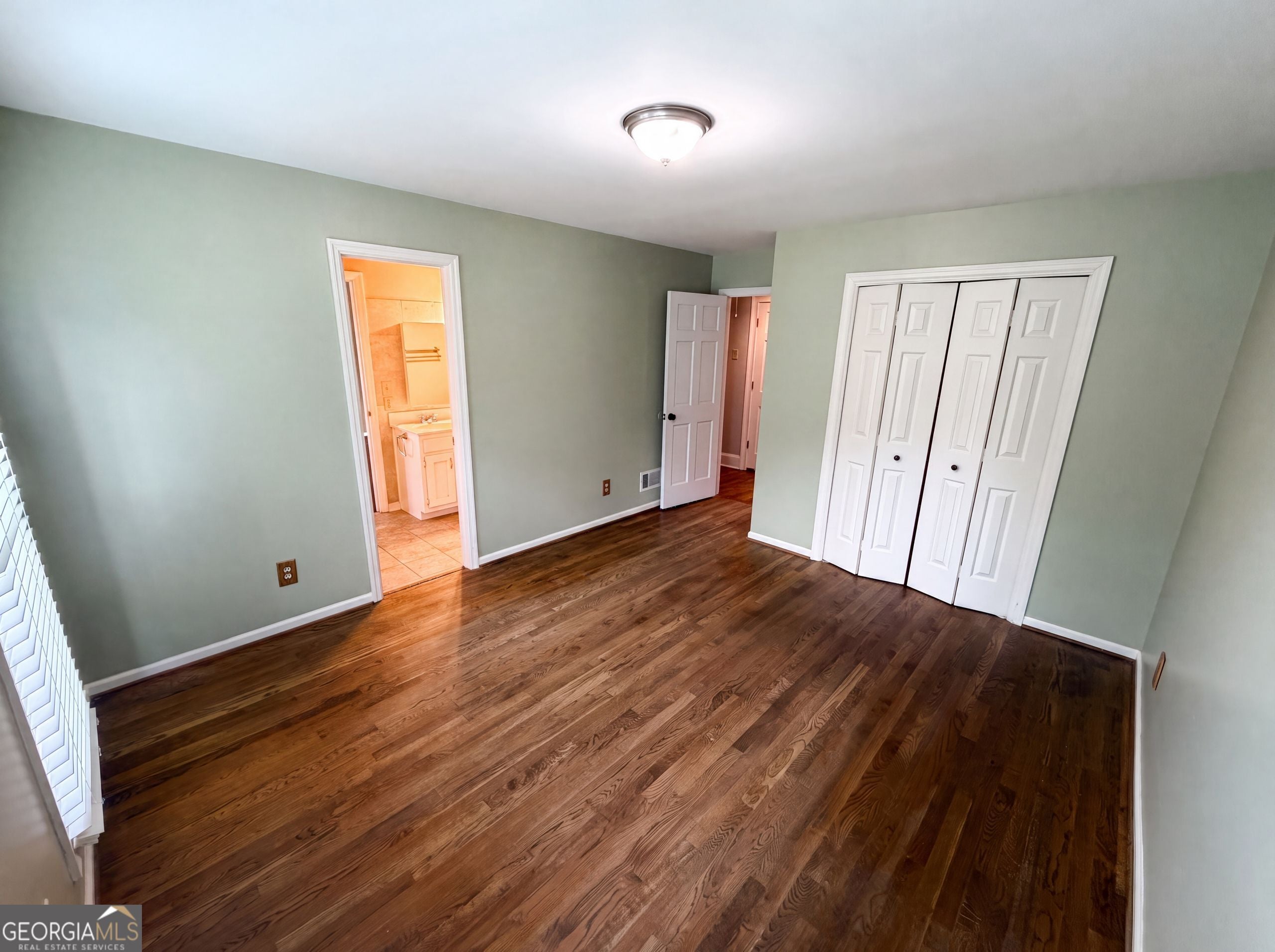 135 N Clublands CT