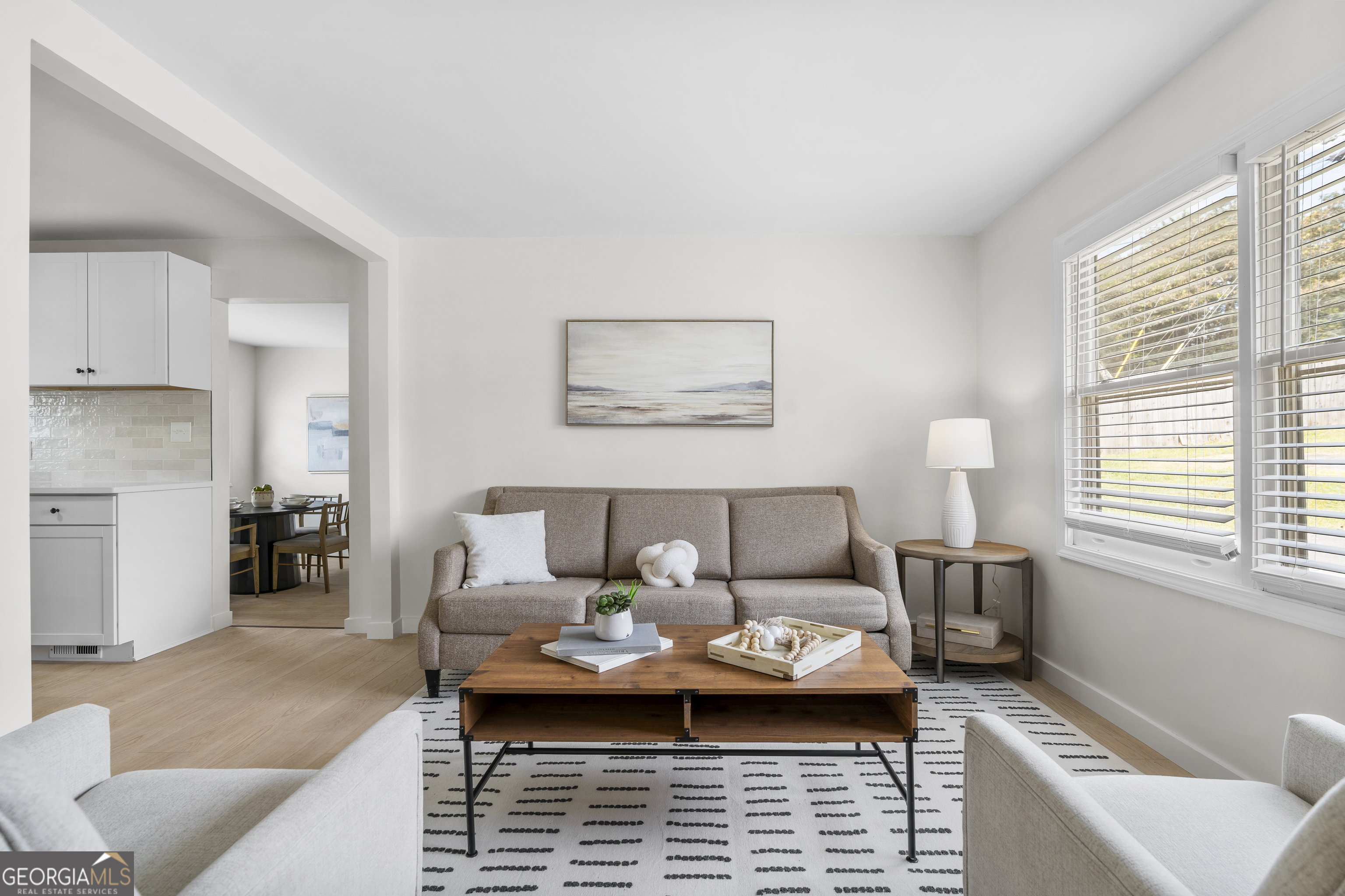 16 Barnesdale WAY NE