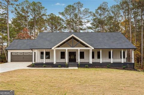 Single Family Residence in Loganville GA 240 Sharon Church Road.jpg