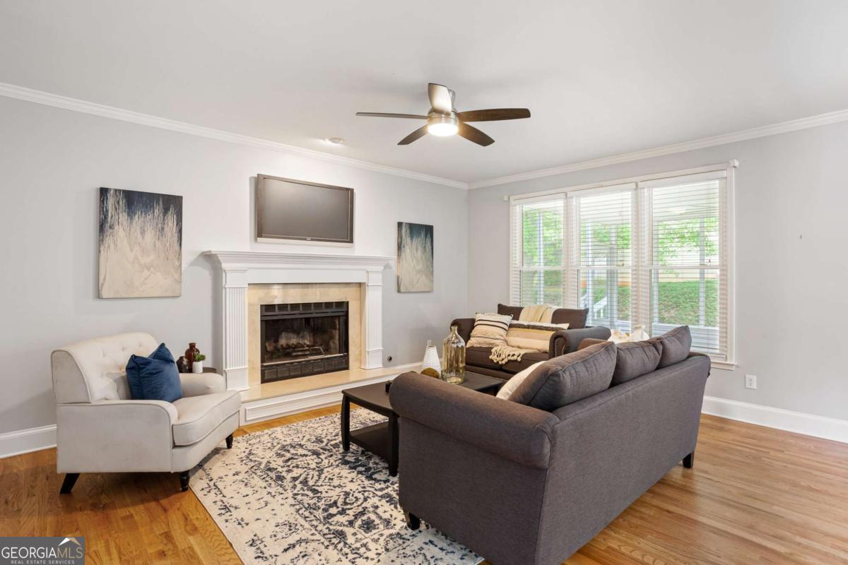 Brentwood Park - Residential