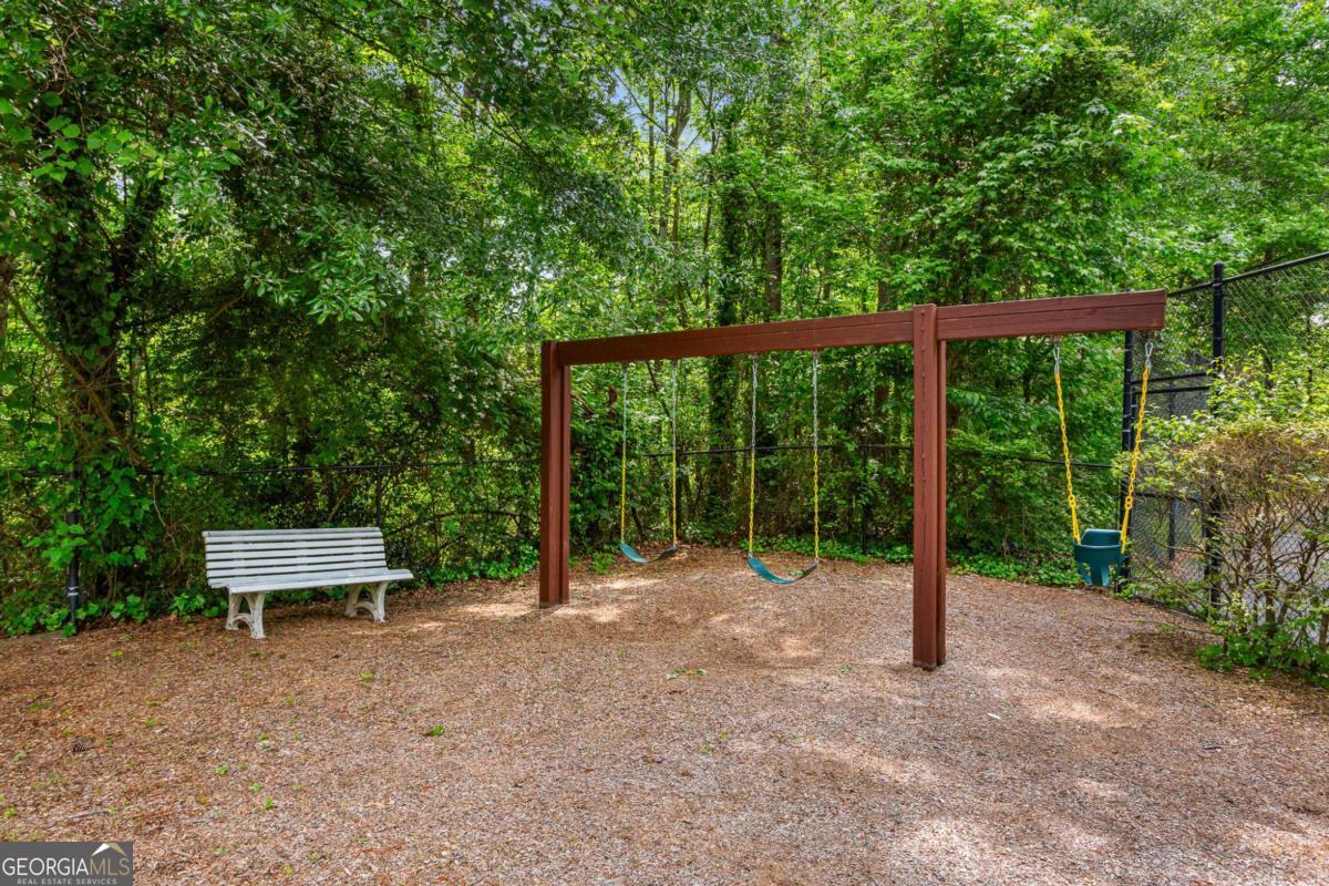 Brentwood Park - Residential