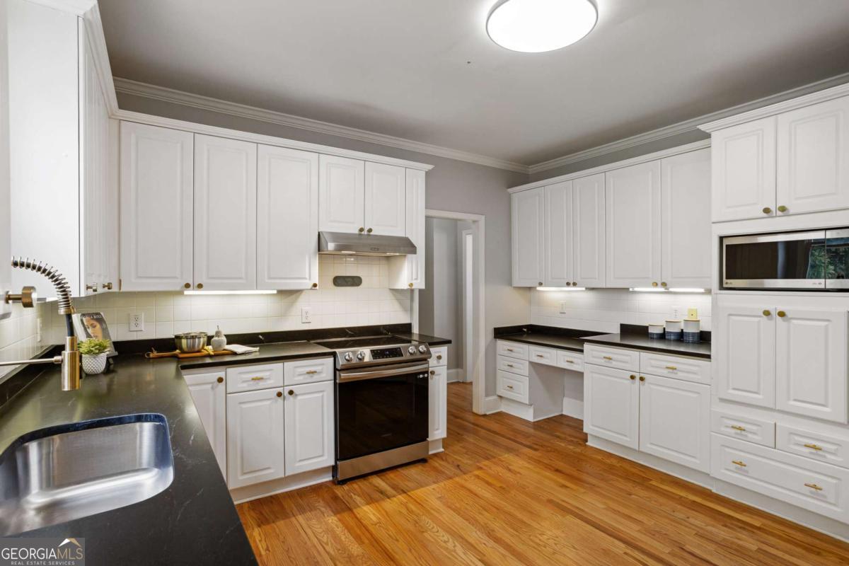 Brentwood Park - Residential