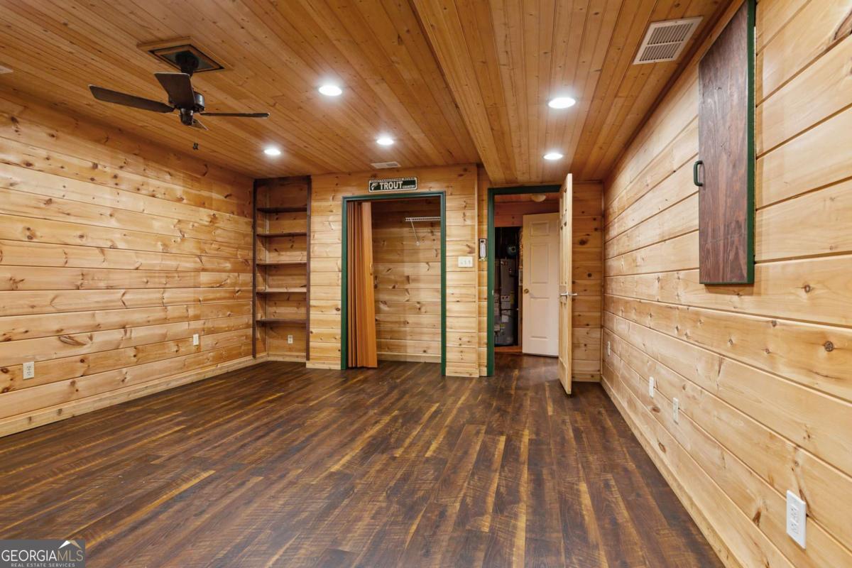 Brentwood Park - Residential