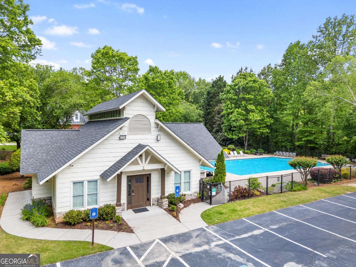 Brentwood Park - Residential