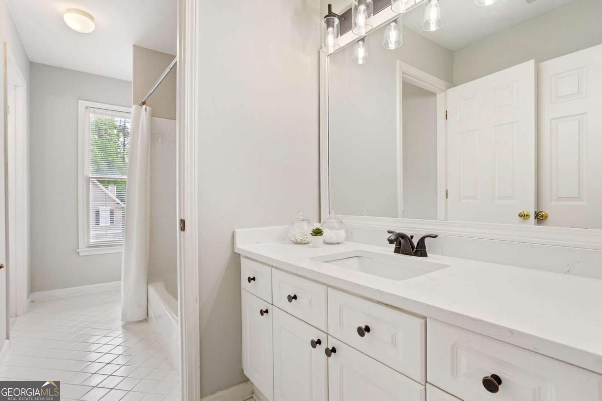 Brentwood Park - Residential