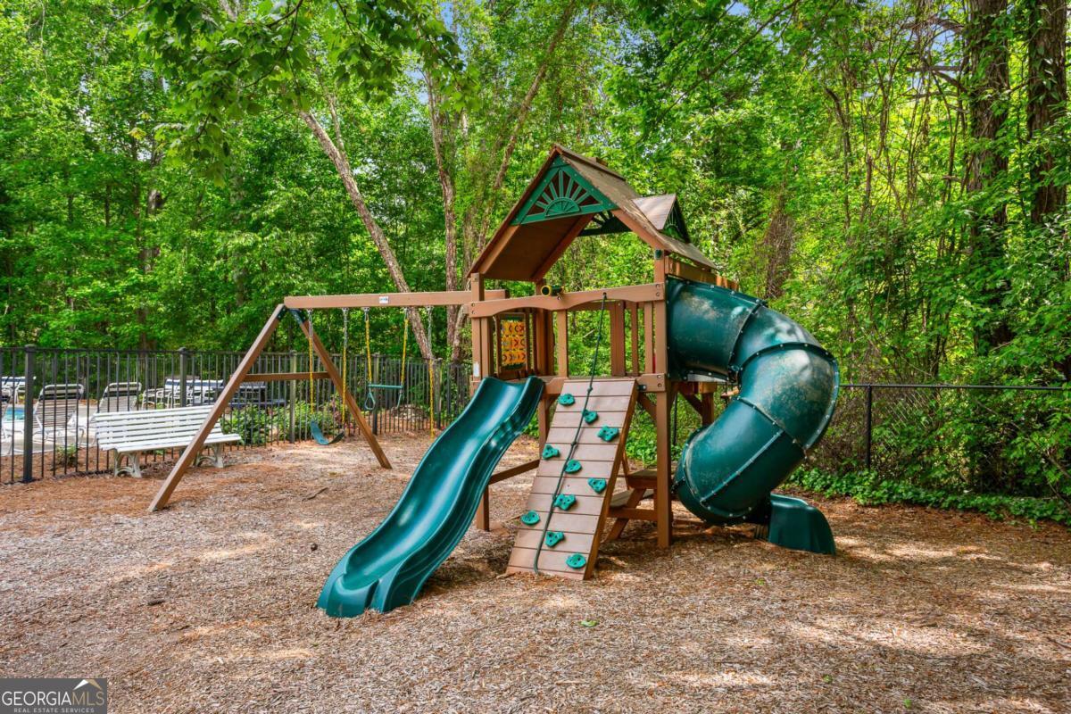 Brentwood Park - Residential