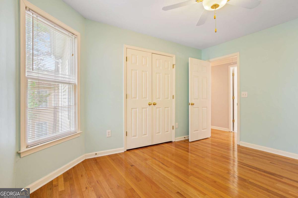 Brentwood Park - Residential