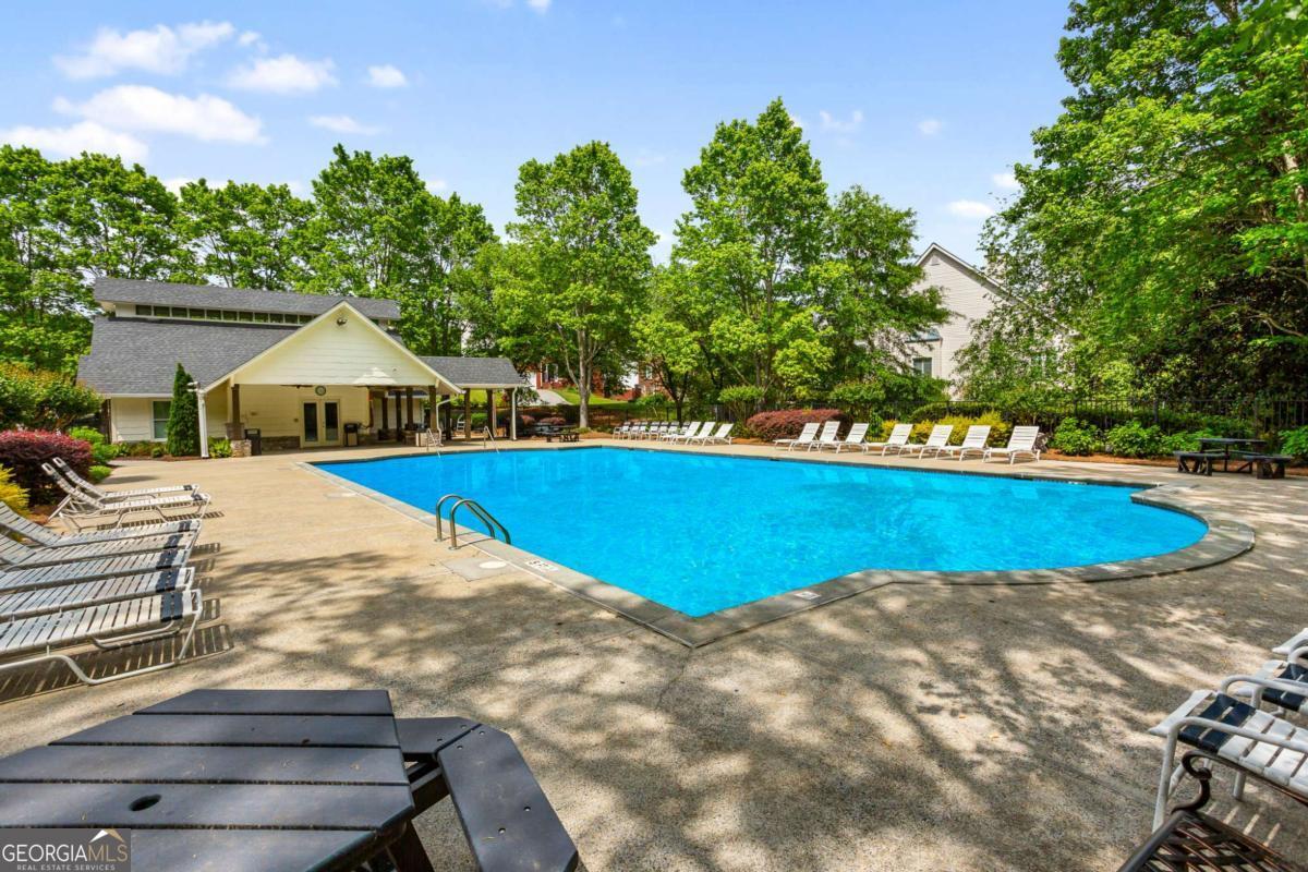 Brentwood Park - Residential