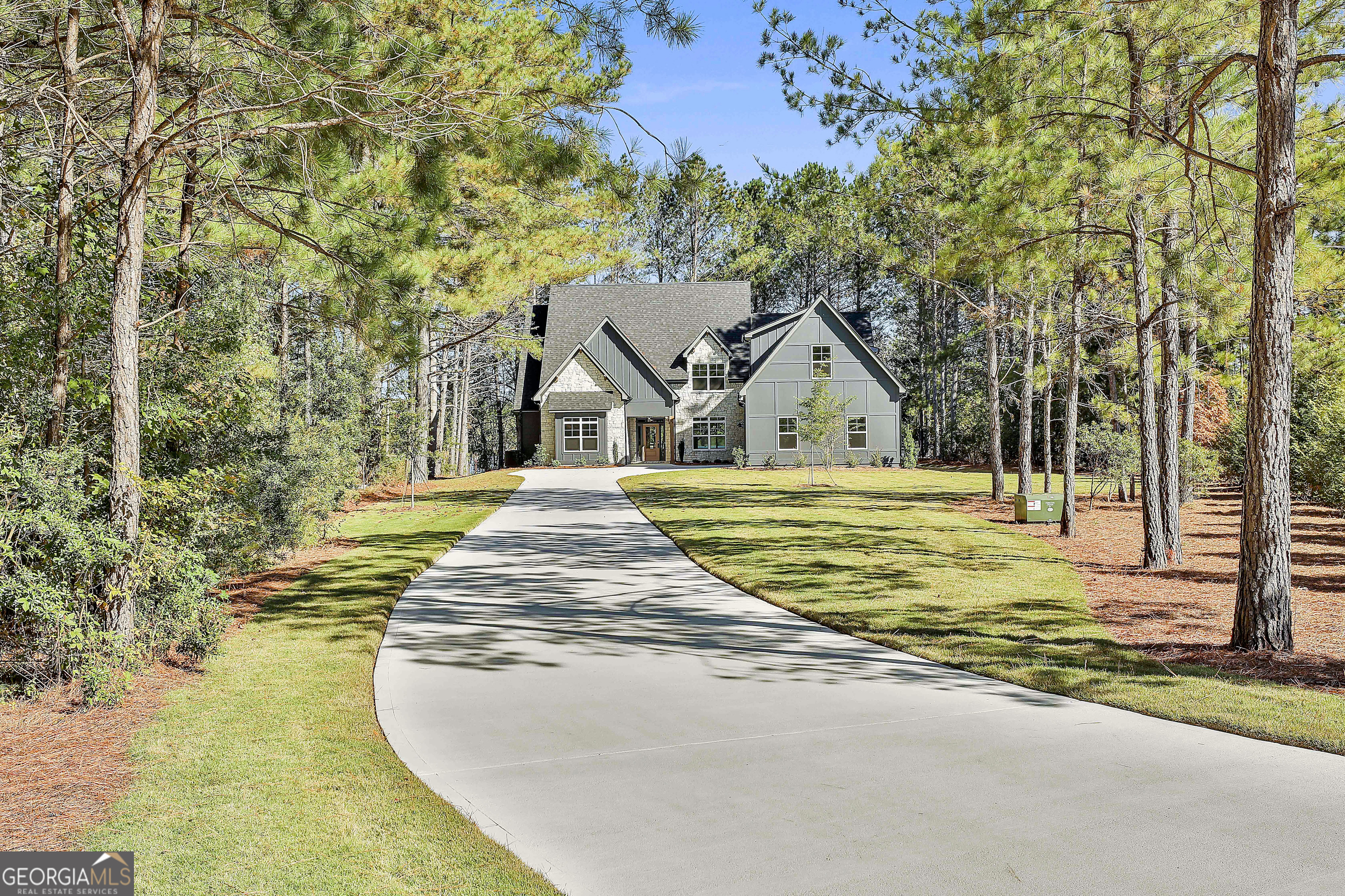49 Leverett DR