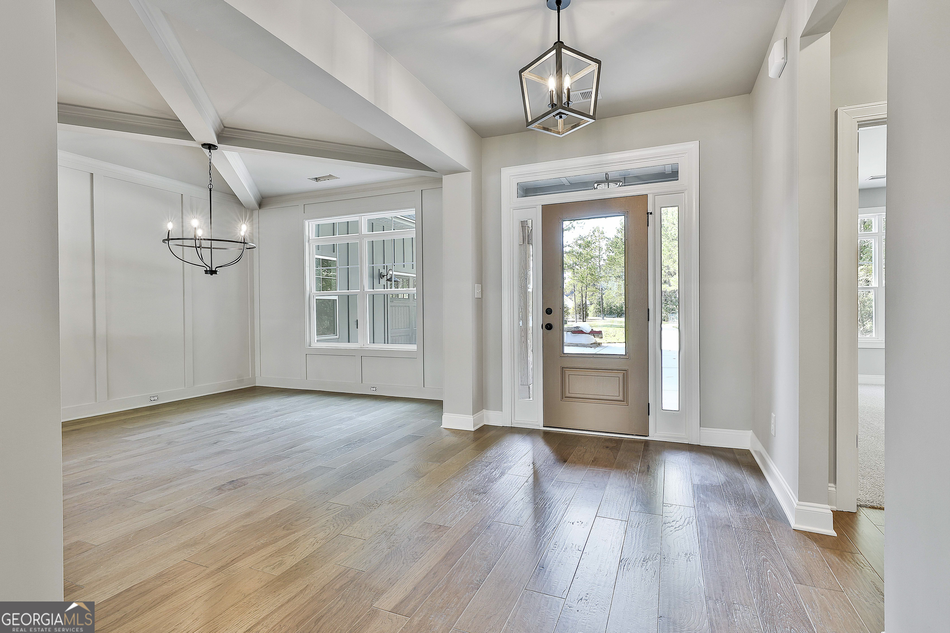 49 Leverett DR