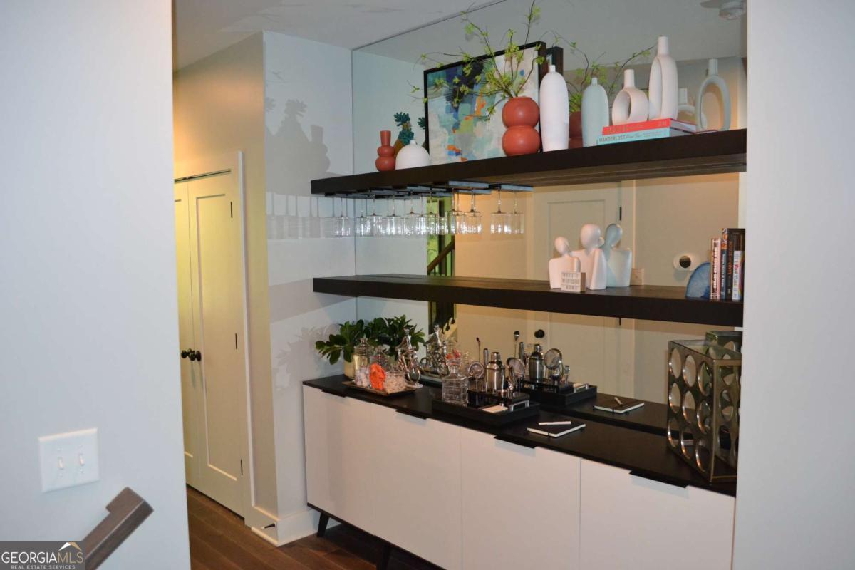 1350 May AVE 14