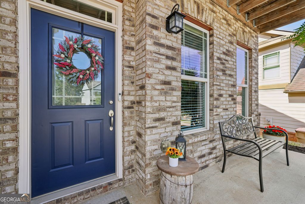 Photo of 4819 Clarkstone Drive, Flowery Branch, GA 30542 (MLS # 10737999)
