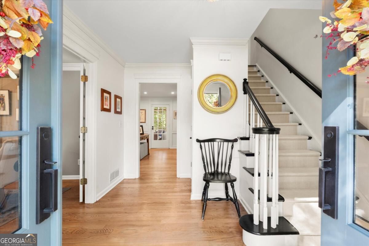 1021 Princeton WALK NE