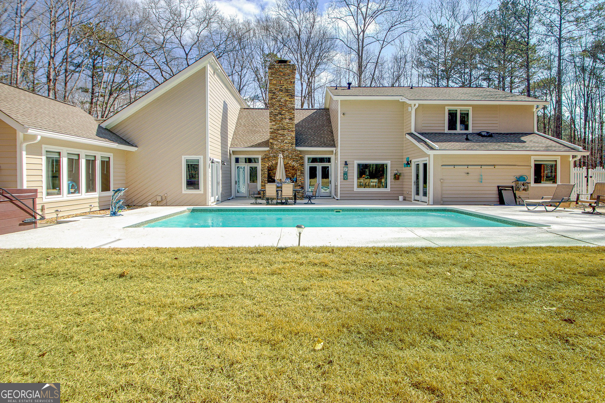 106 ROBINSON BEND TRL