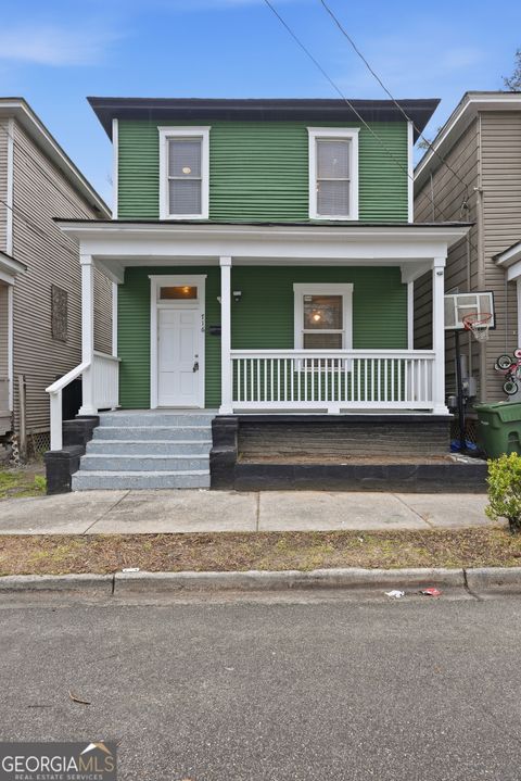 716 W 38th ST Savannah GA 31415