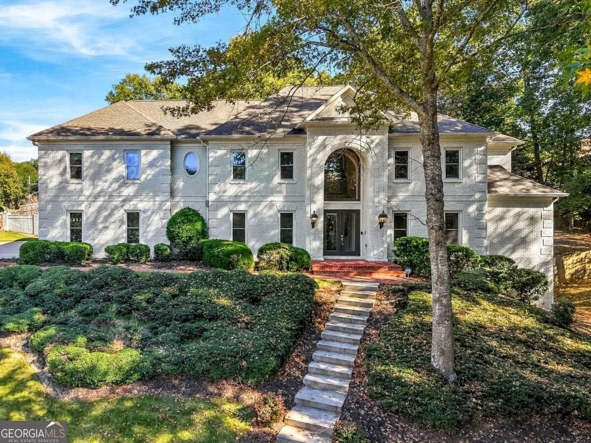 535 Francis Pointe
