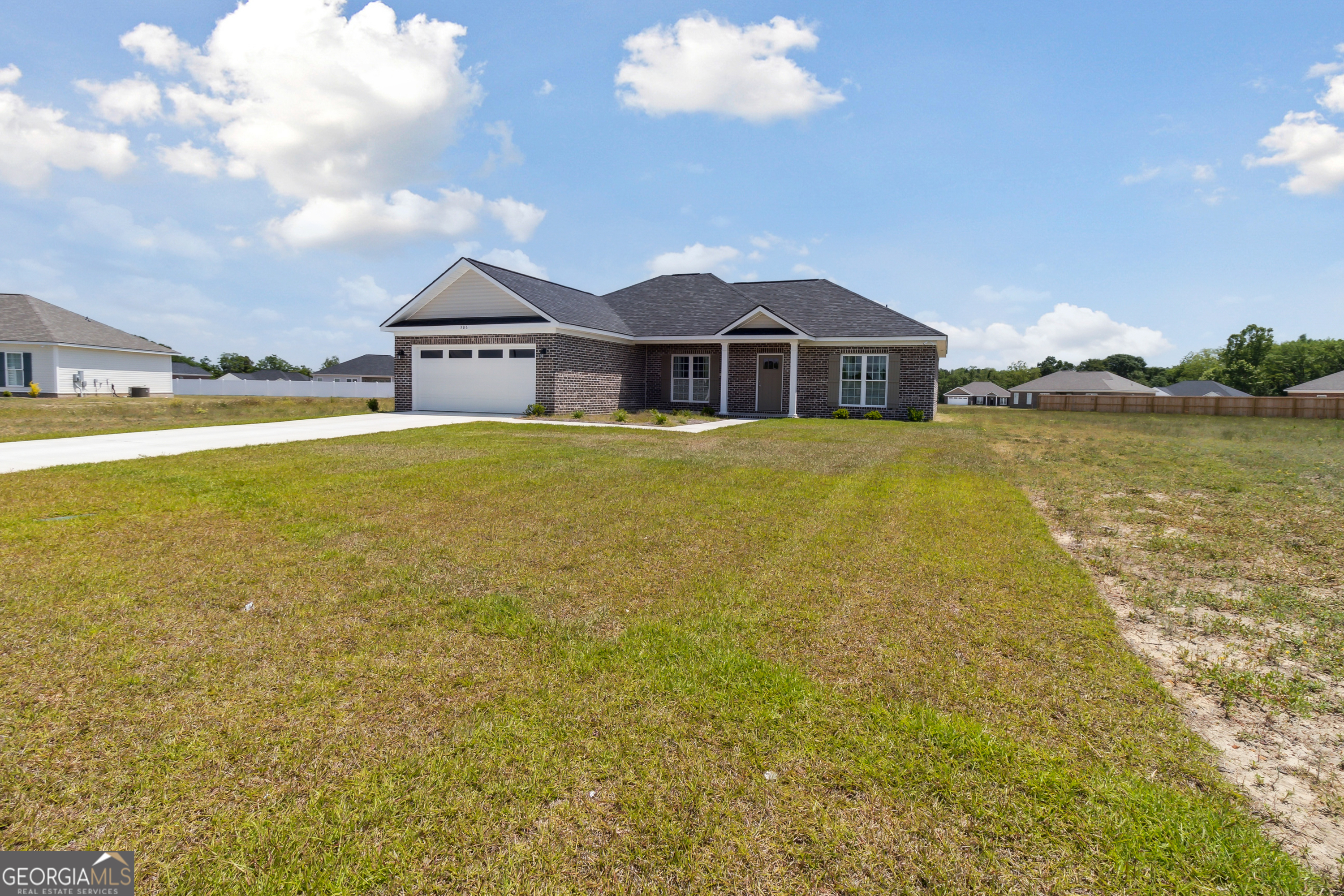 306 Old Rockdale DR