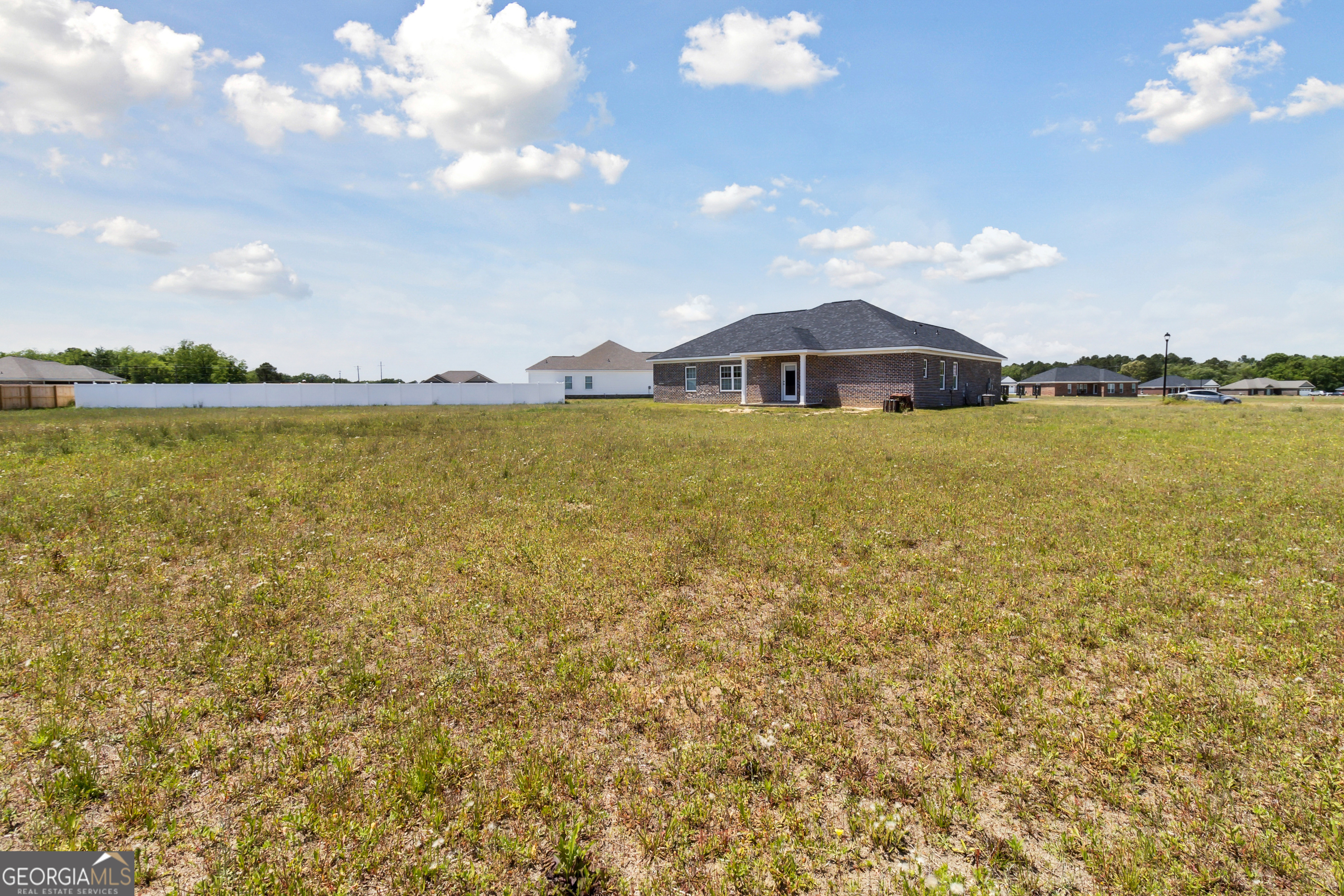 306 Old Rockdale DR