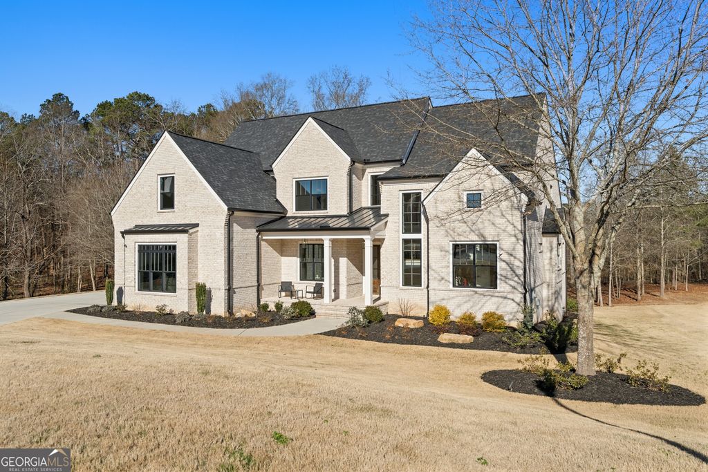 Photo of 568 Versailles Drive, Auburn, GA 30011 (MLS # 10677653)