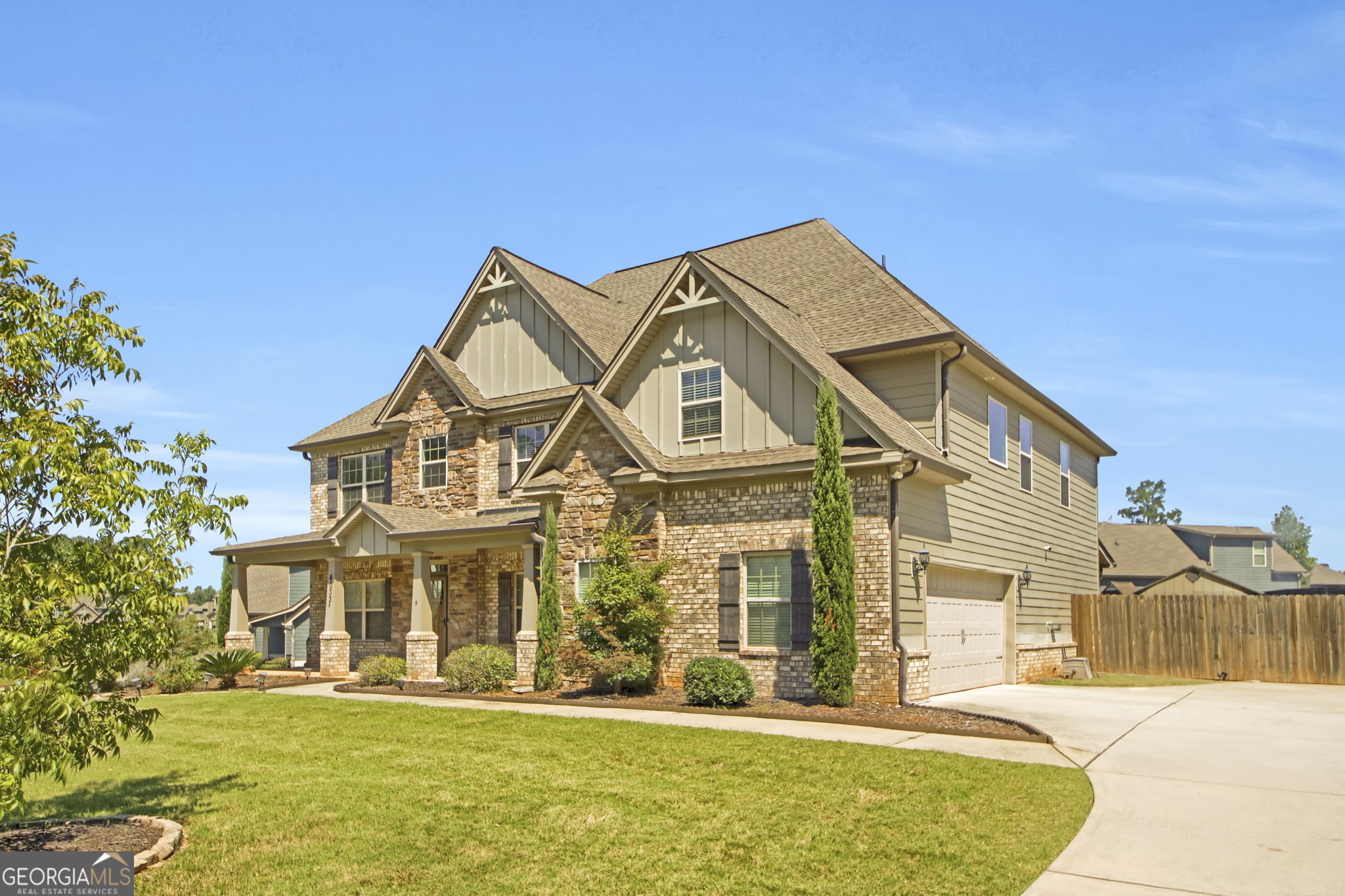 4033 Madison Acres DR