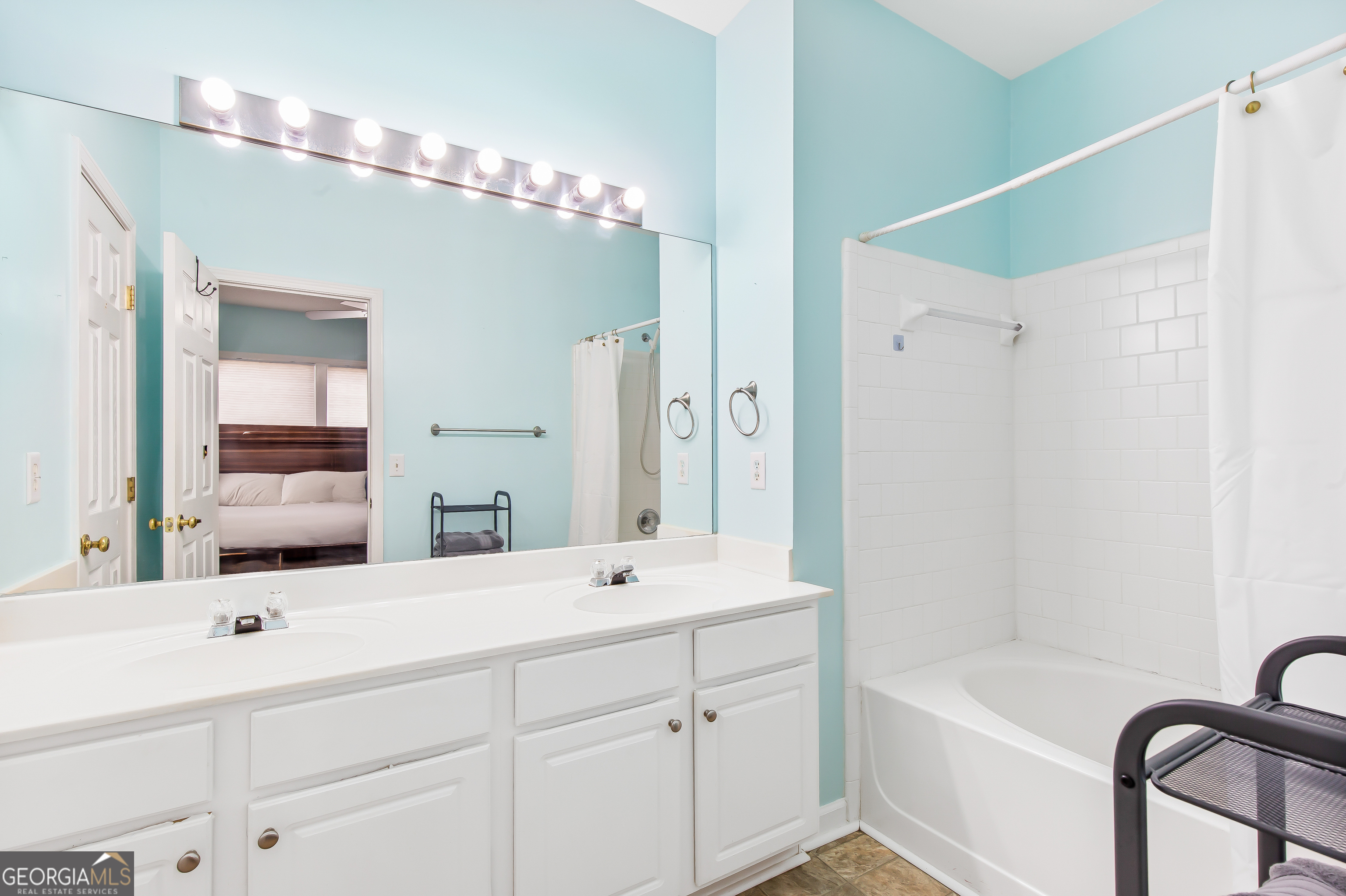 Cedarcrest - Residential