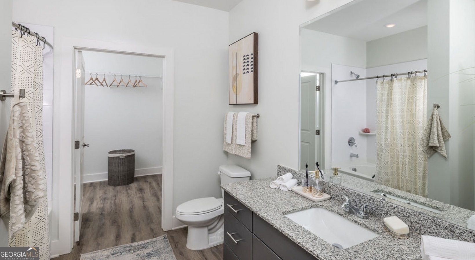 Lagrange, Georgia 30240, United States, 2 Bedrooms Bedrooms, ,2 BathroomsBathrooms,Residential,Active,83621