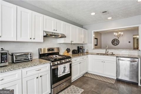 Photo of 2901 Lenox Road NE #502, Atlanta, GA 30324 (MLS # 10758571)