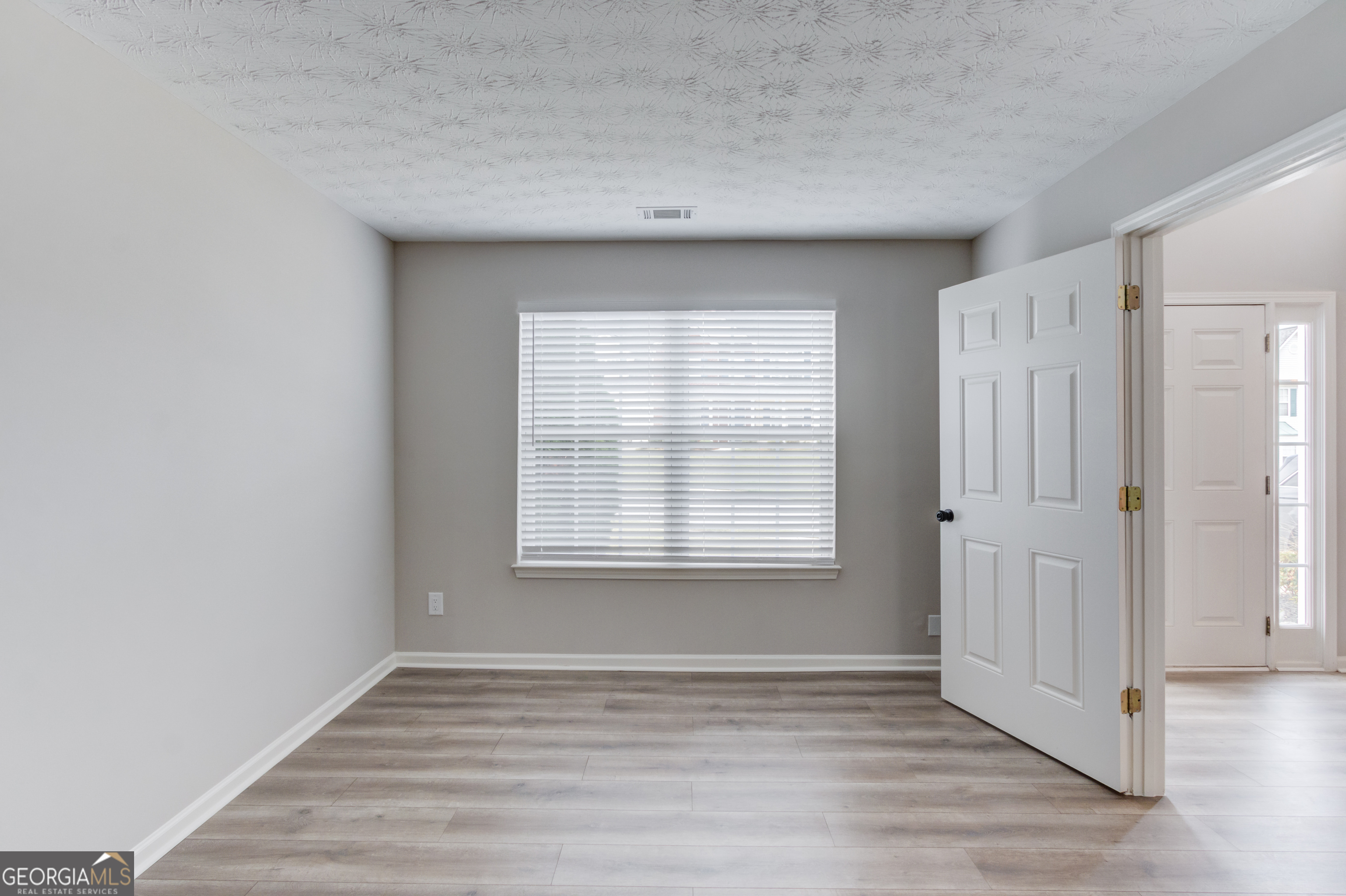 1065 Brighton Cove TRL