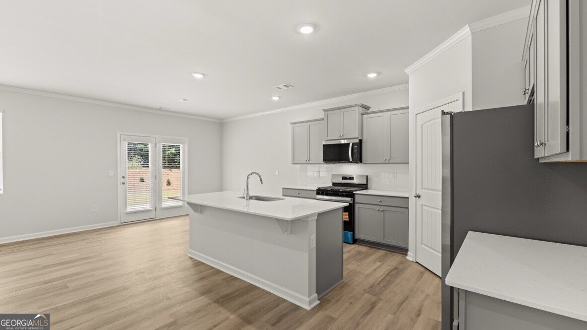 338 Grandview DR