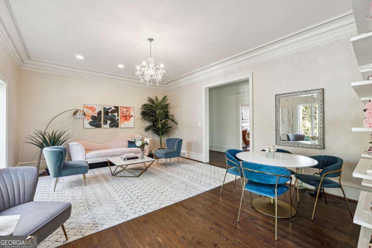70 Finch Forest TRL
