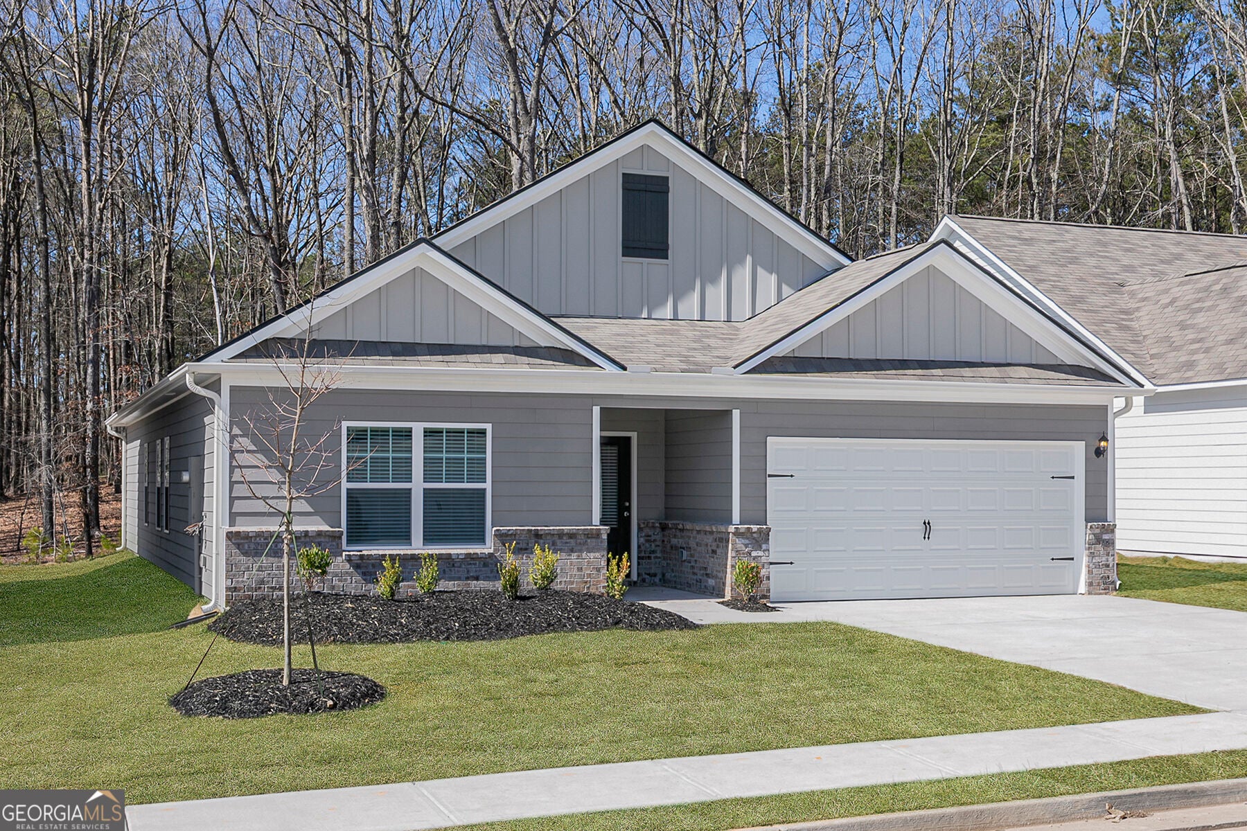 129 Howell DR
