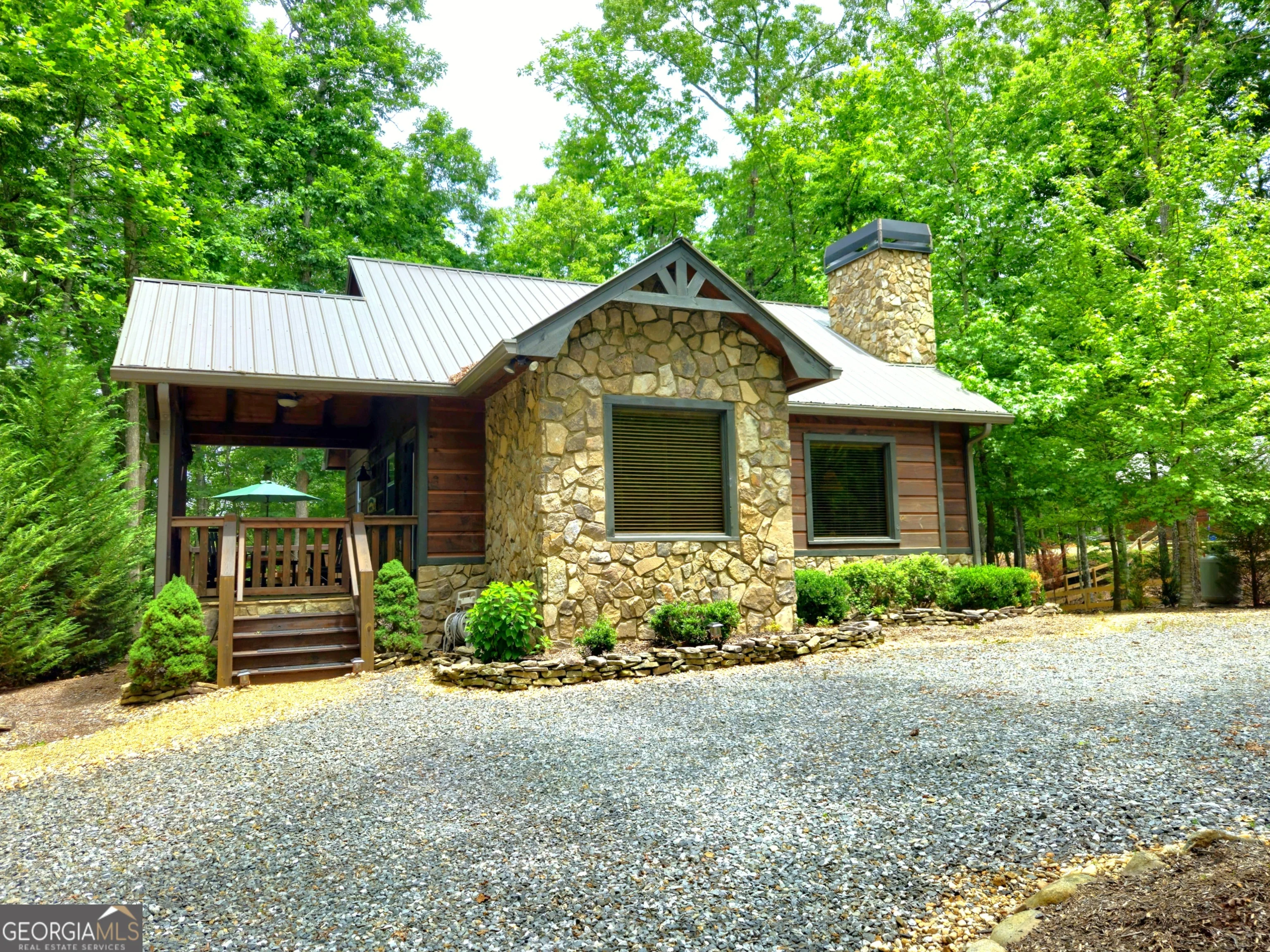 211 Winding Brook Trail