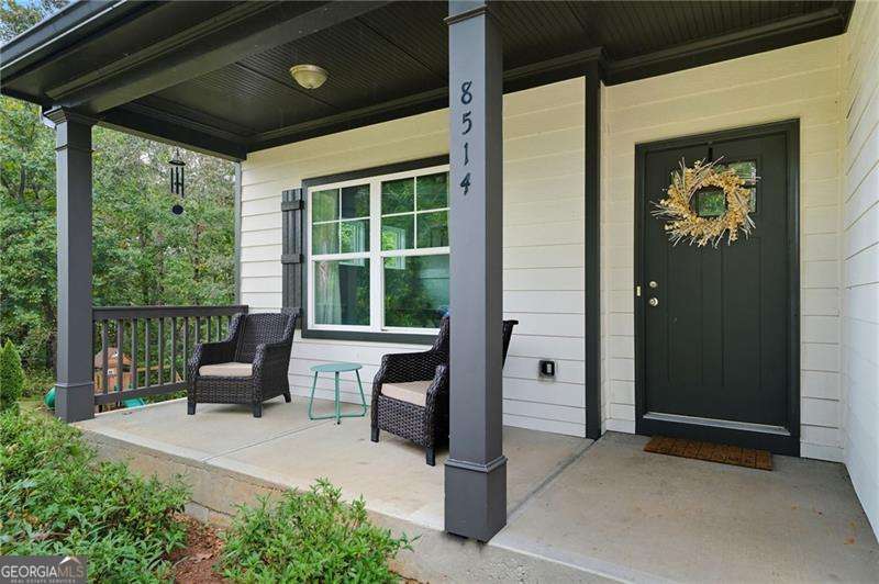 8514 Mcbride LN