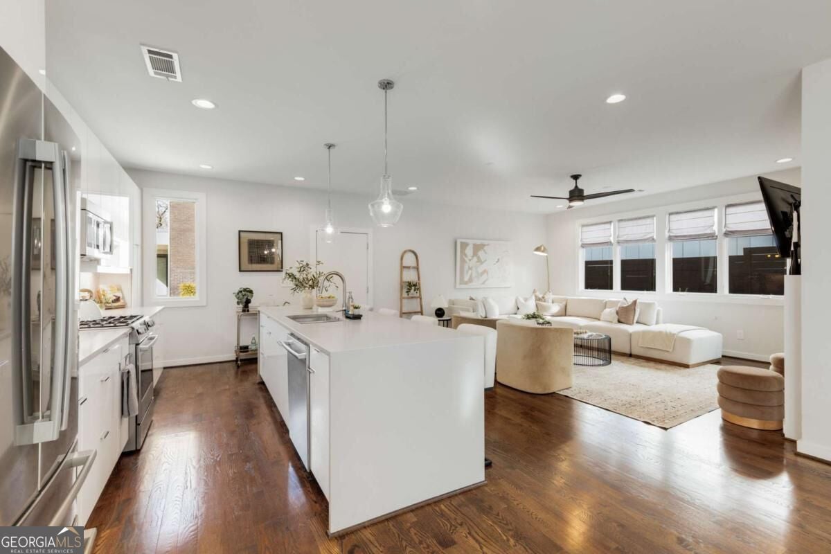 205 Wilbur AVE SE A