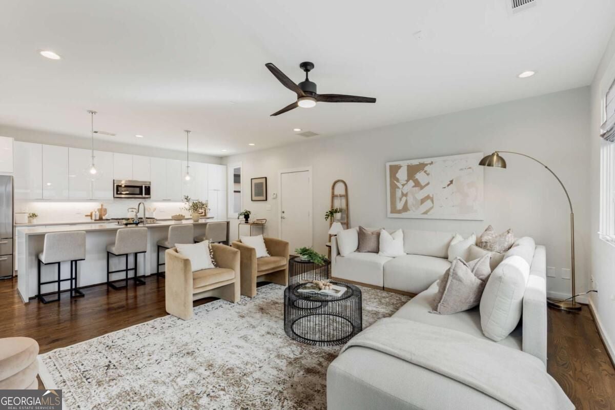 205 Wilbur AVE SE A