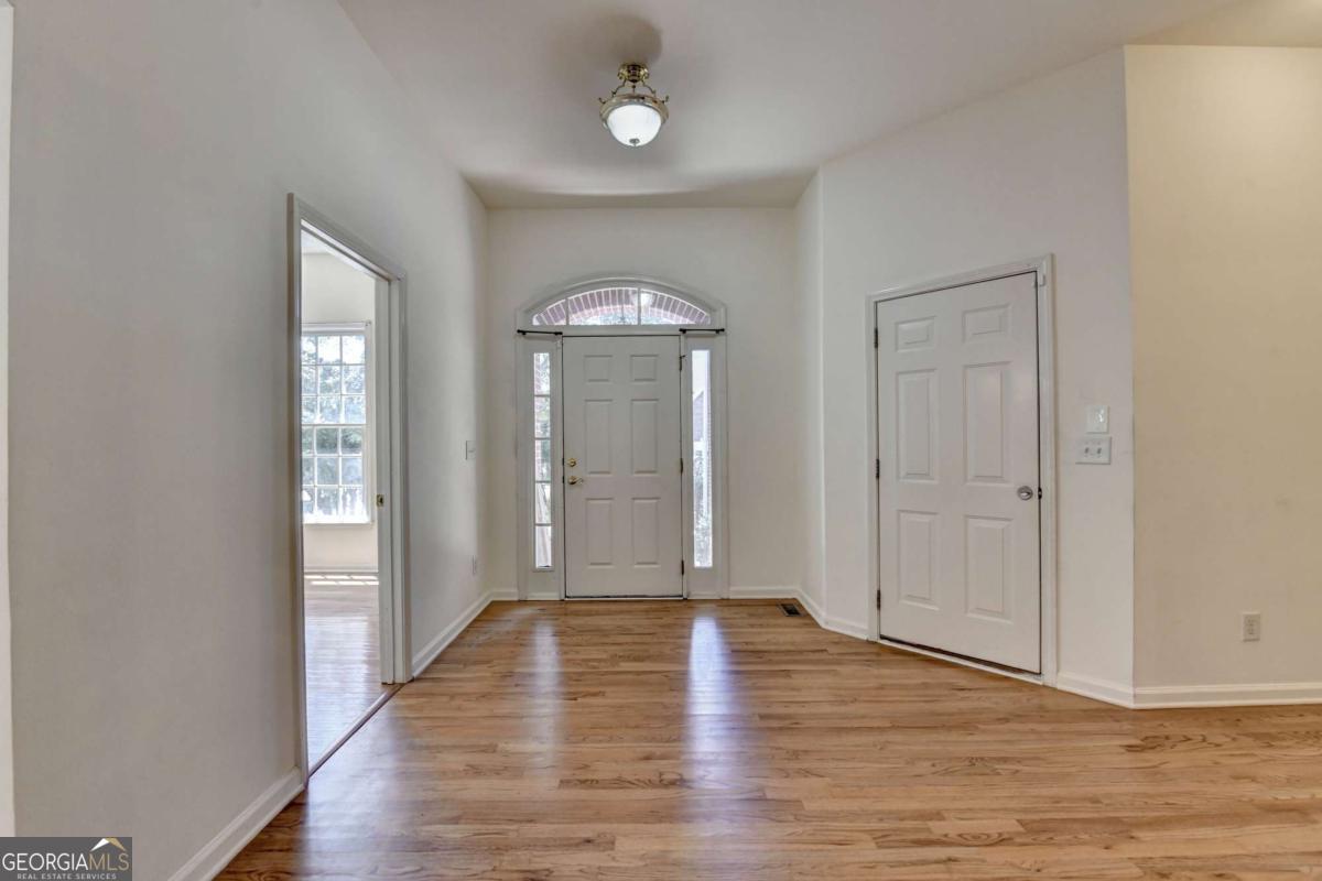 1051 Carroll CT